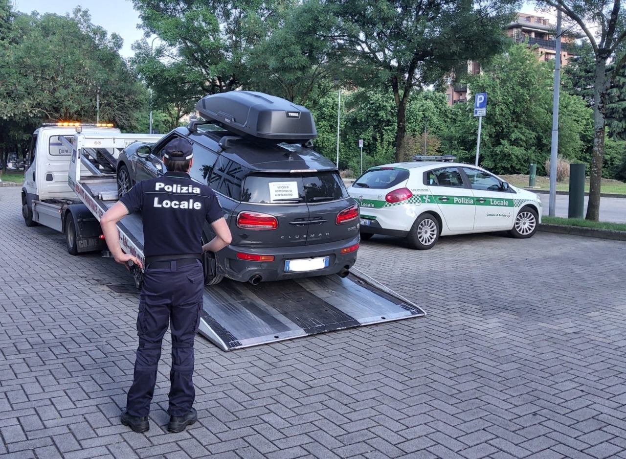Fermato un conducente senza patente alla guida di un veicolo sequestrato