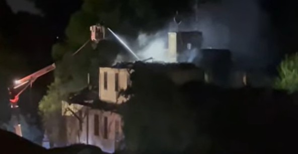 Incendio a Villa Sioli: si cercano i colpevoli