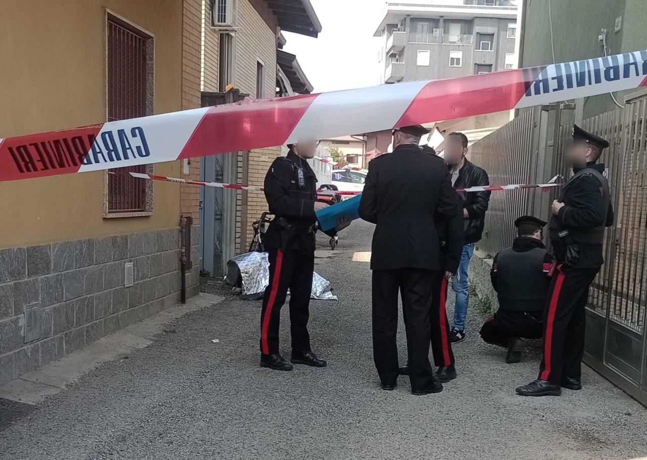 Un 80enne si toglie la vita con un colpo di pistola